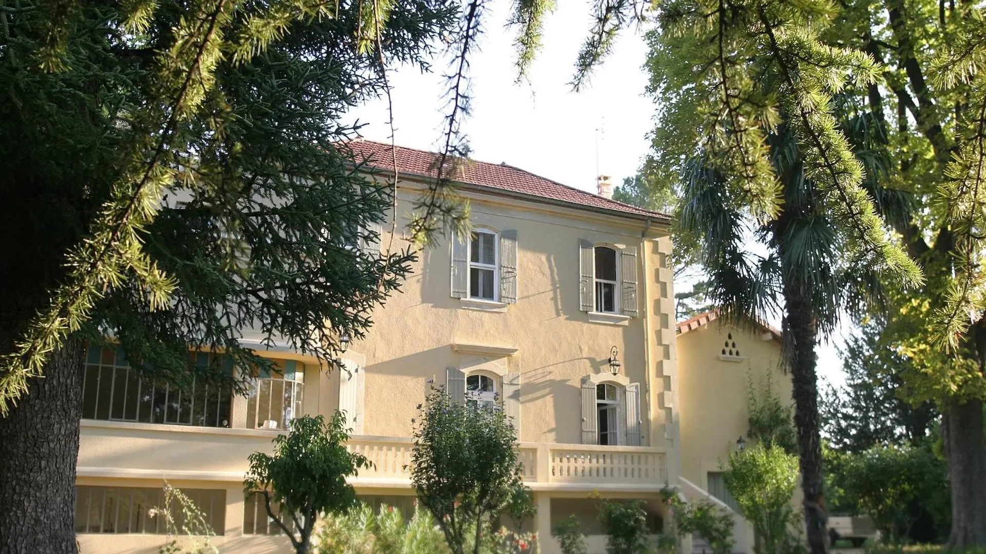 Holiday home Lovely Cottage In Valr As With Swimming Pool Valreas