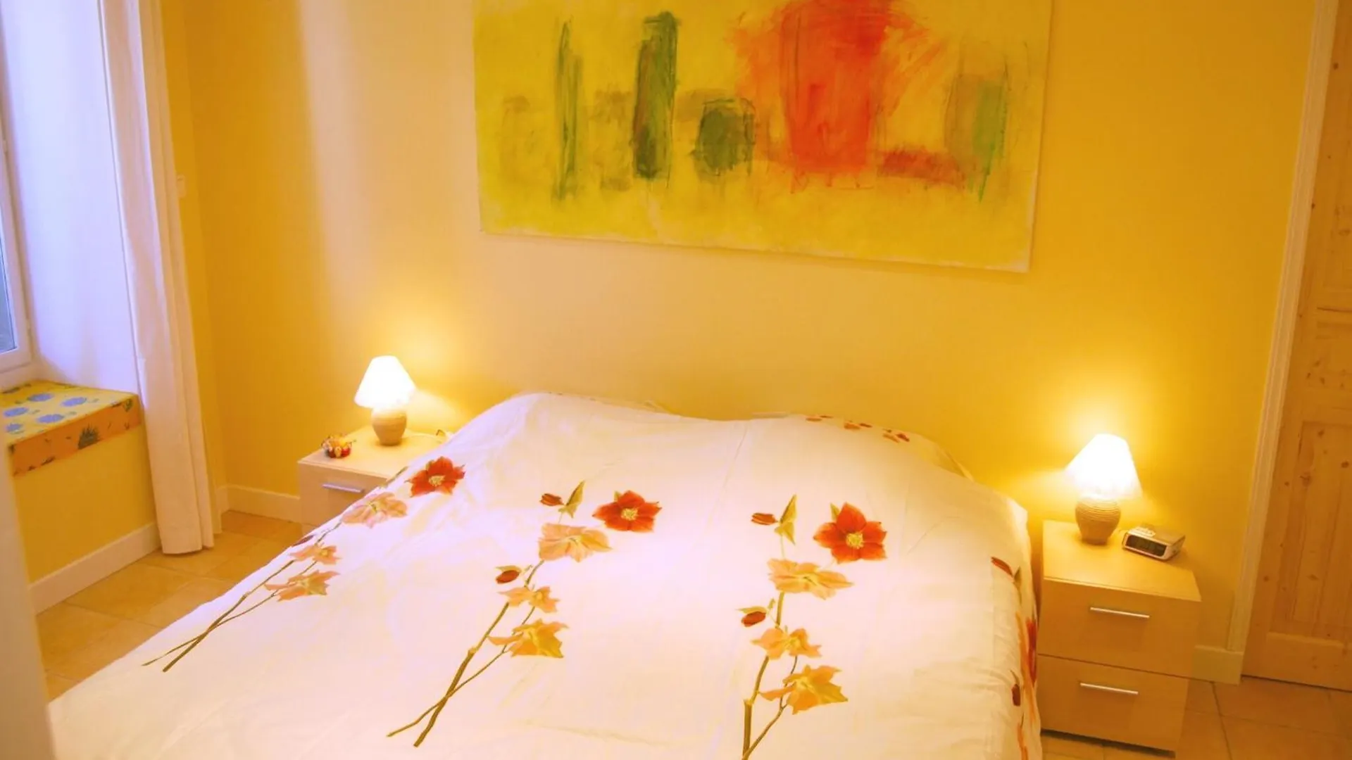 Lovely Cottage In Valr As With Swimming Pool Valreas Holiday home